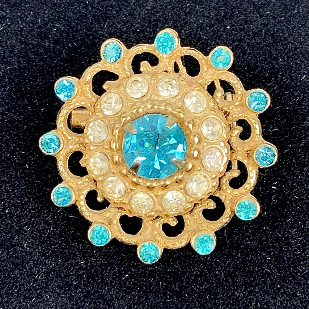 Vintage 1950s Coro Gold-Toned Blue and Clear Rhinestone Brooch.